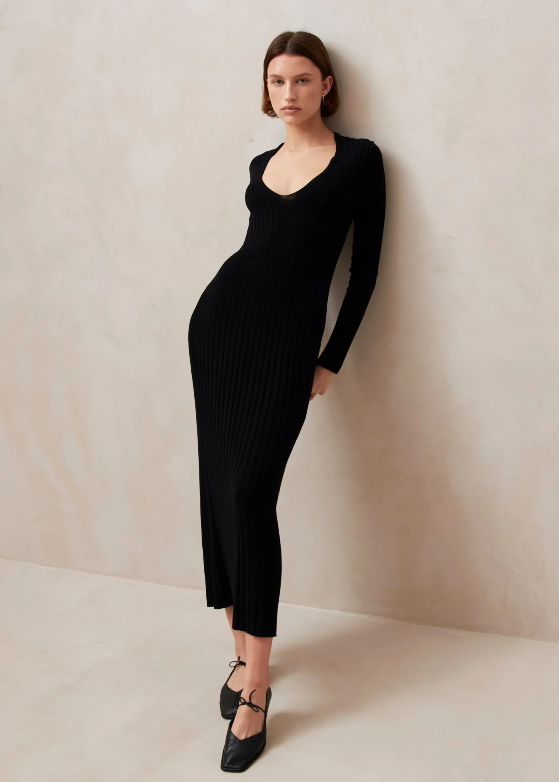 Alve Black Tricot Maxi Dress