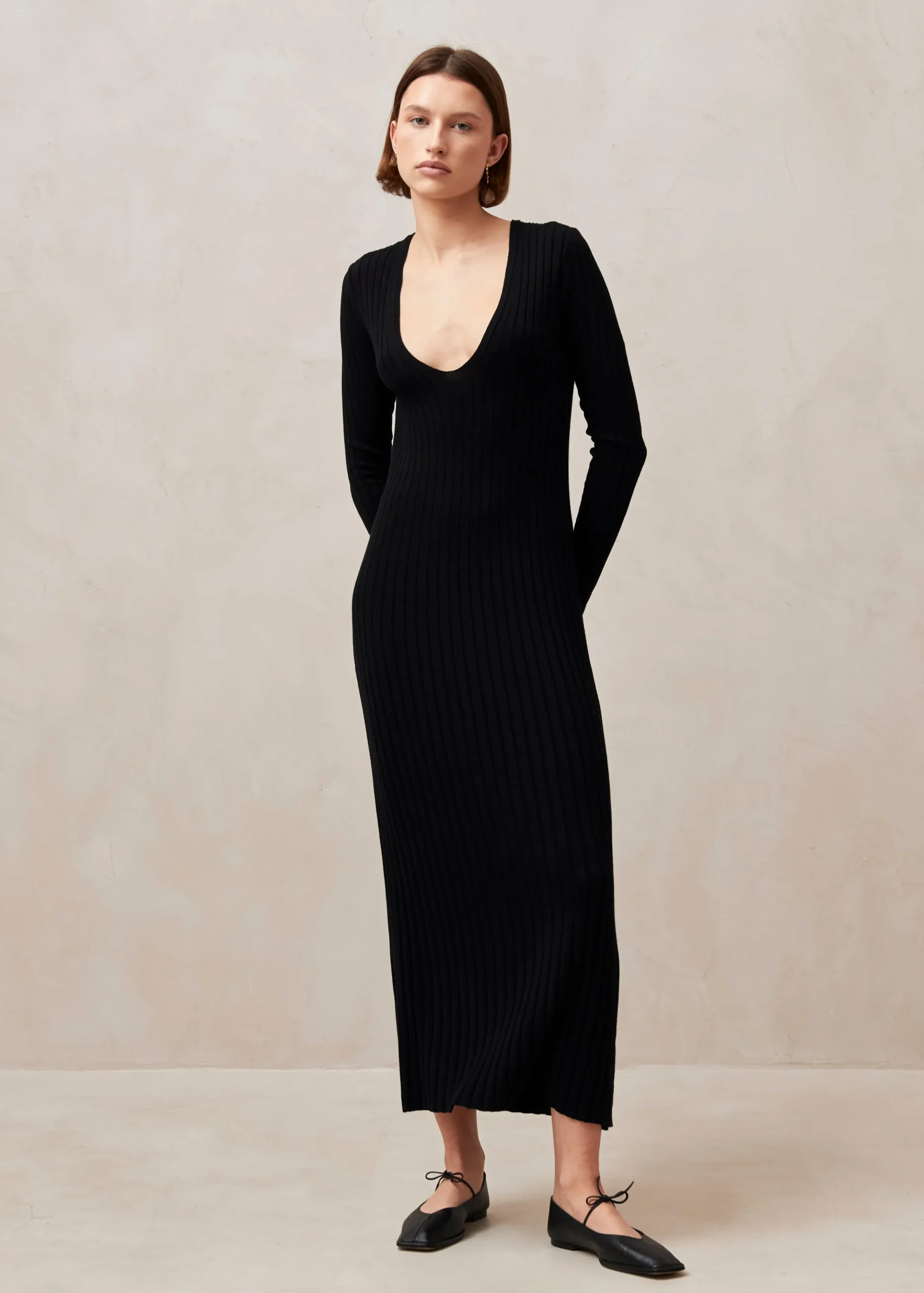 Alve Black Tricot Maxi Dress