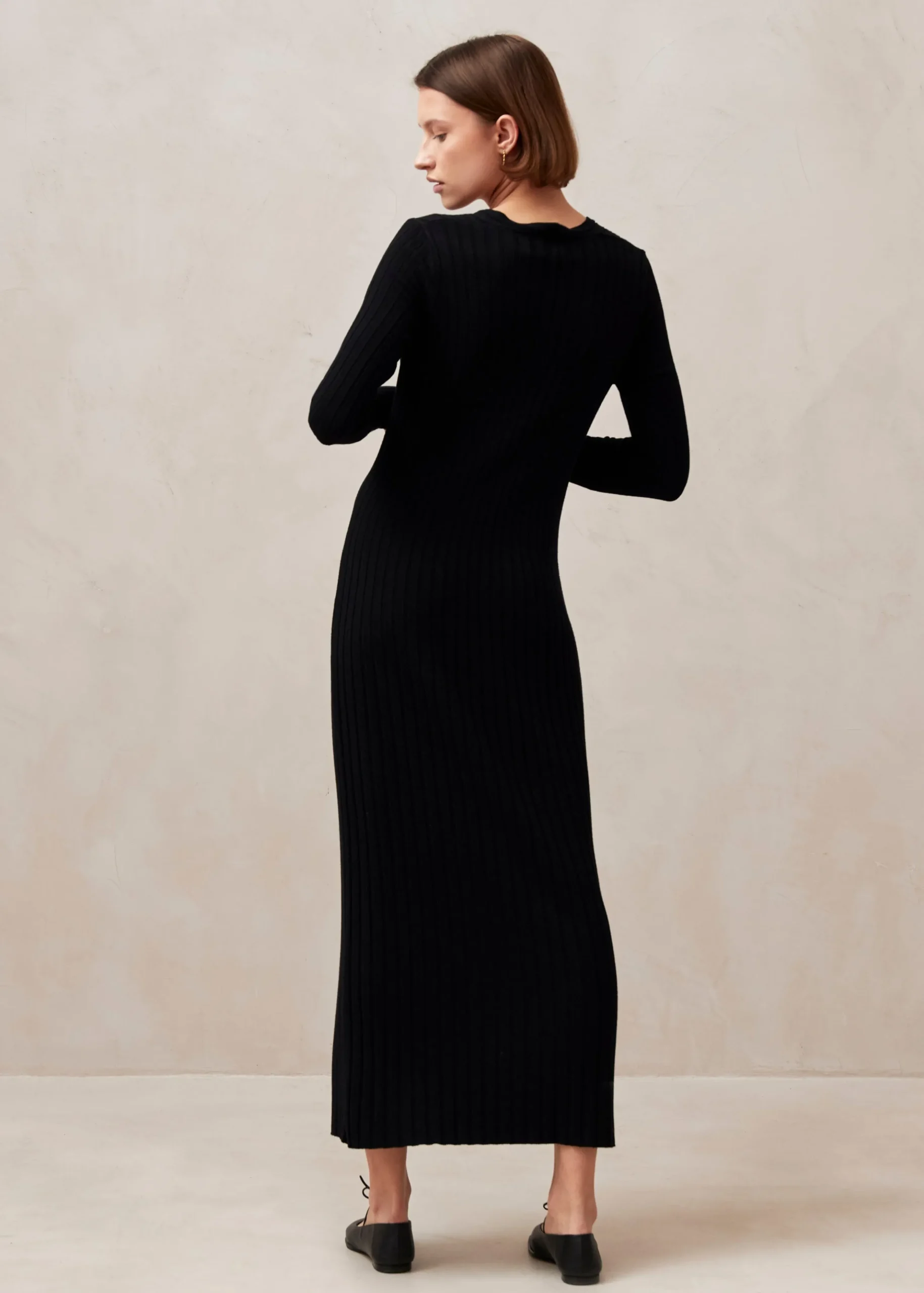 Alve Black Tricot Maxi Dress