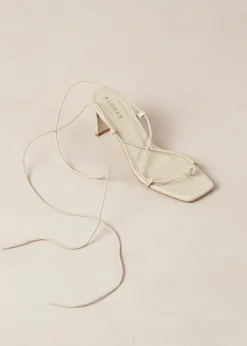 Bellini Cream Leather Sandals