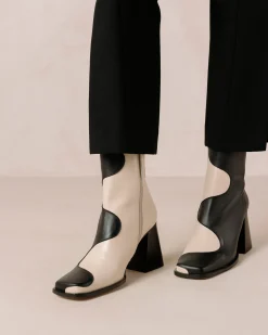 Blair Bicolor Black Cream Ankle Boots