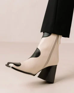 Blair Bicolor Black Cream Ankle Boots