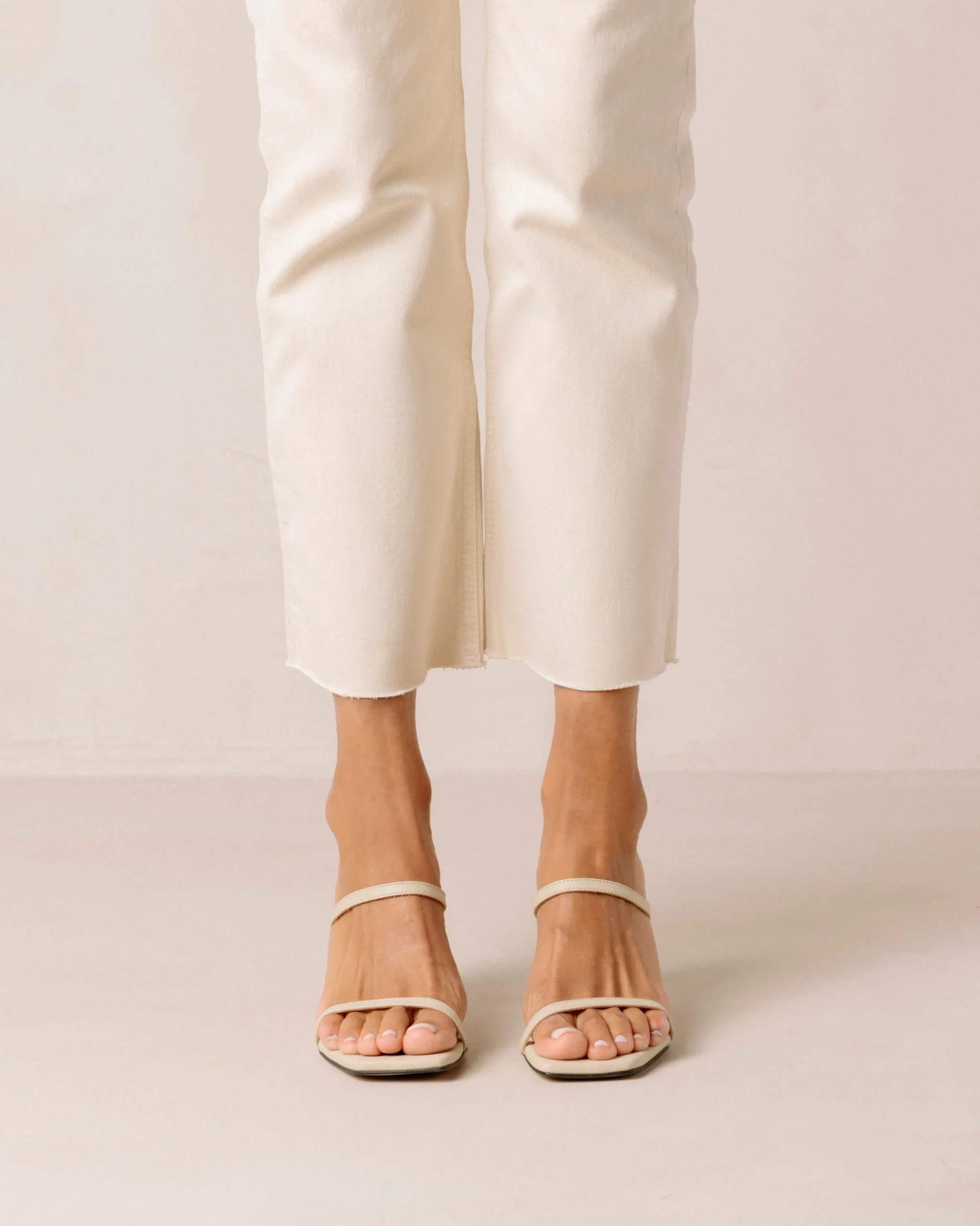 Cannes Beige Leather Sandals