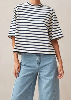 Capa Stripes Navy And White Tshirt