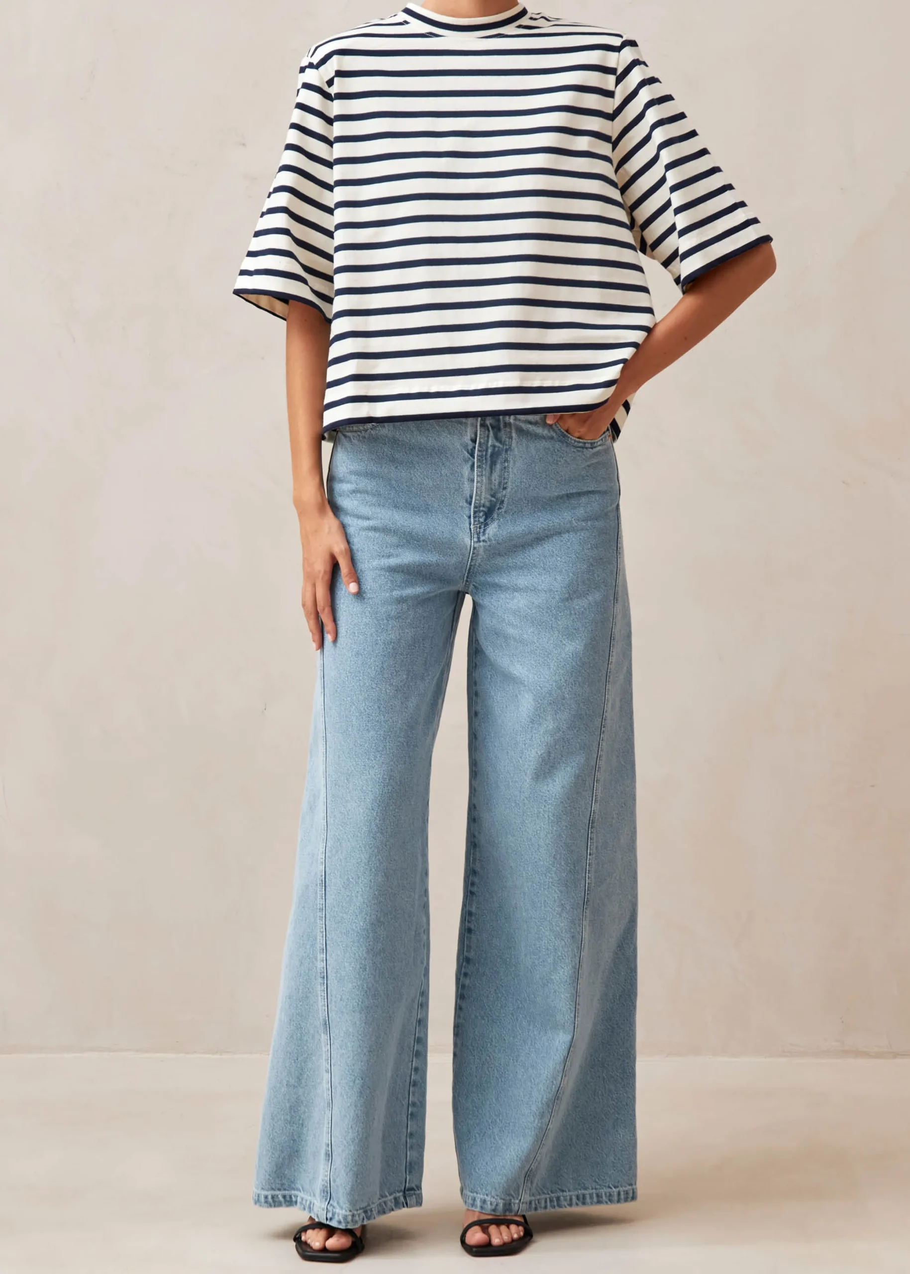Capa Stripes Navy And White Tshirt