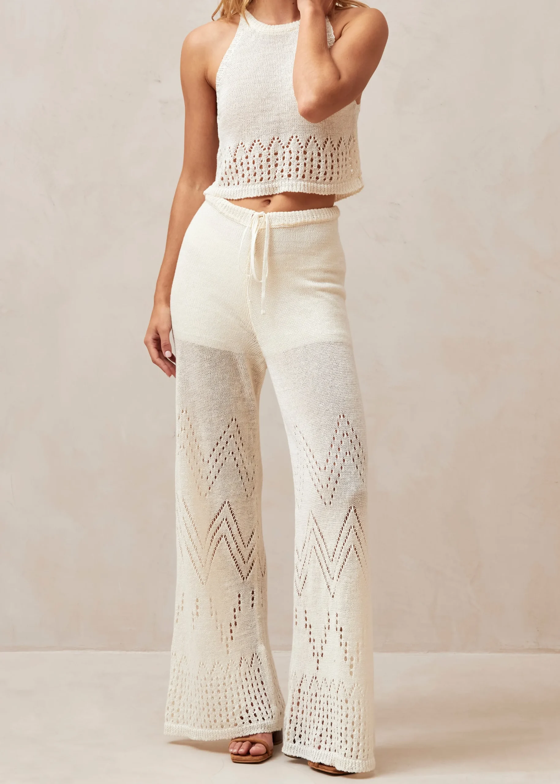 Capri Beige Tricot Pants