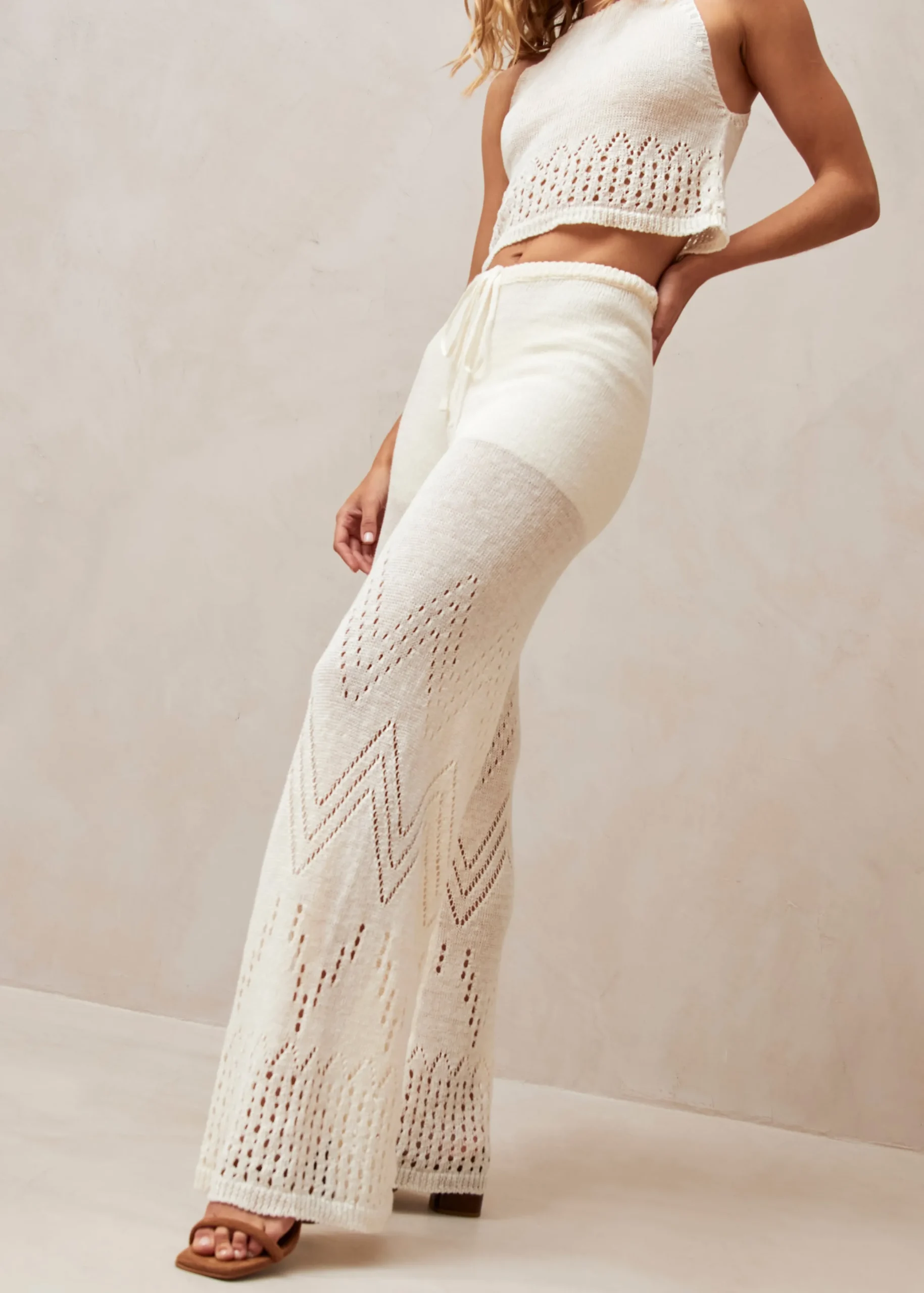 Capri Beige Tricot Pants