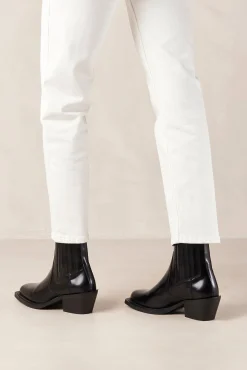 Denver Black Leather Ankle Boots