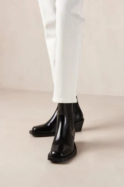 Denver Black Leather Ankle Boots
