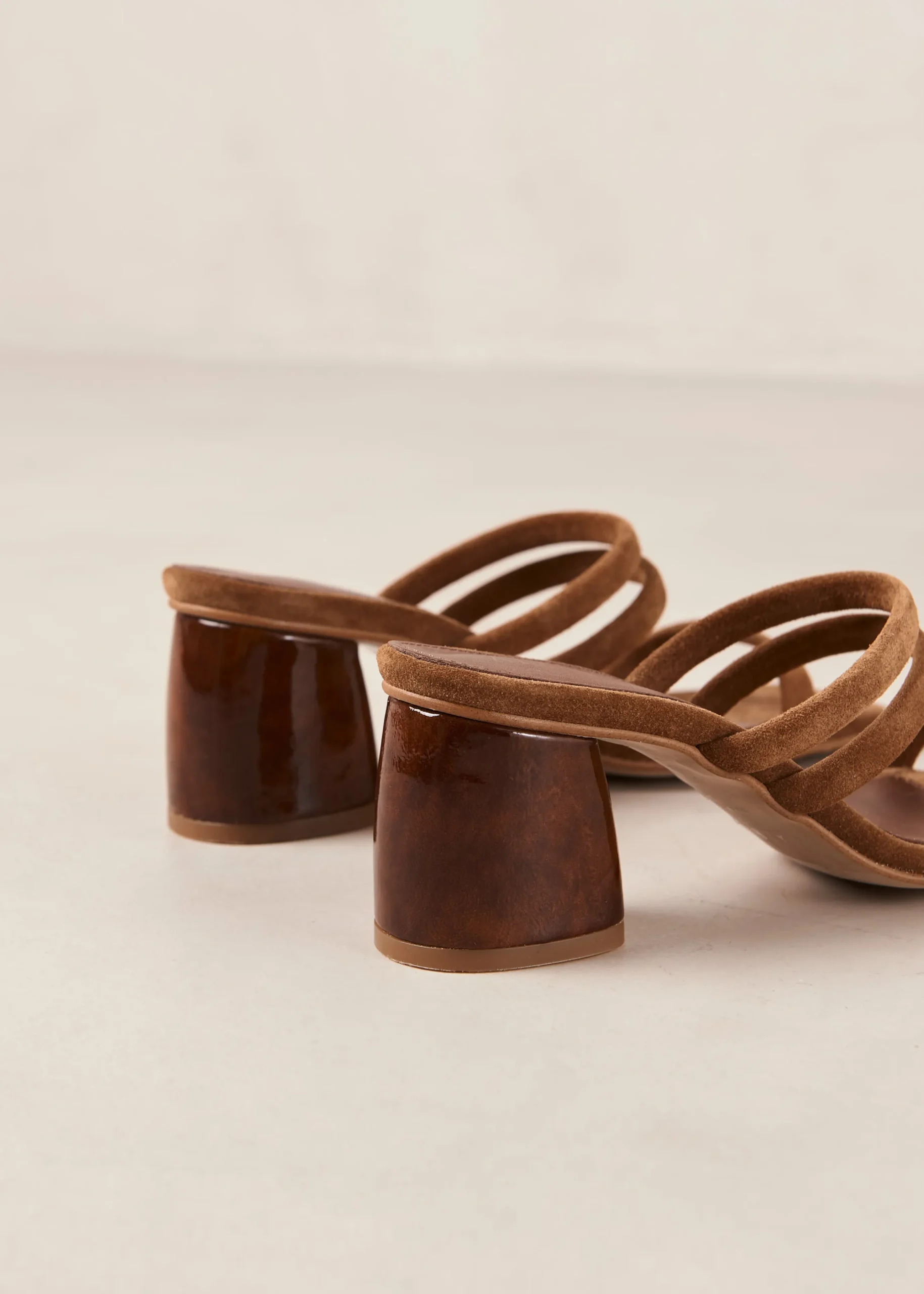 Indiana Brown Leather Sandals