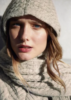 Kylie Gray Tricot Scarf