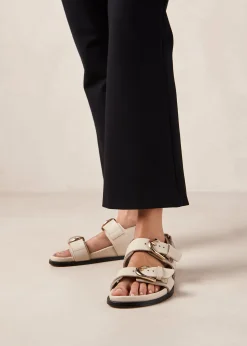 Leone Cream Leather Sandals