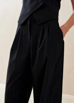 Megan Navy Pants