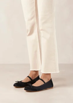 Odette Black Ballet Flats