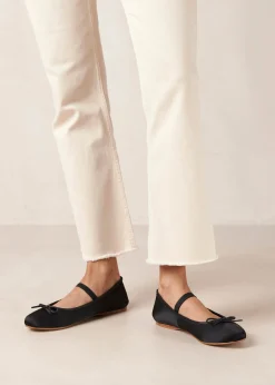 Odette Black Ballet Flats