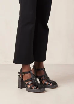 Rollers Black Sandals