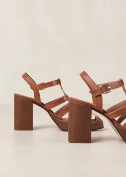 Rollers Caramel Sandals