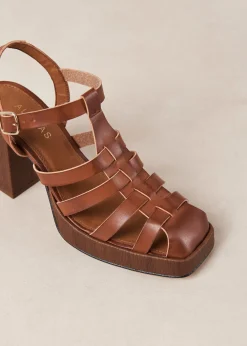 Rollers Caramel Sandals