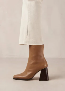South Bicolor Camel Beige Leather Ankle Boots