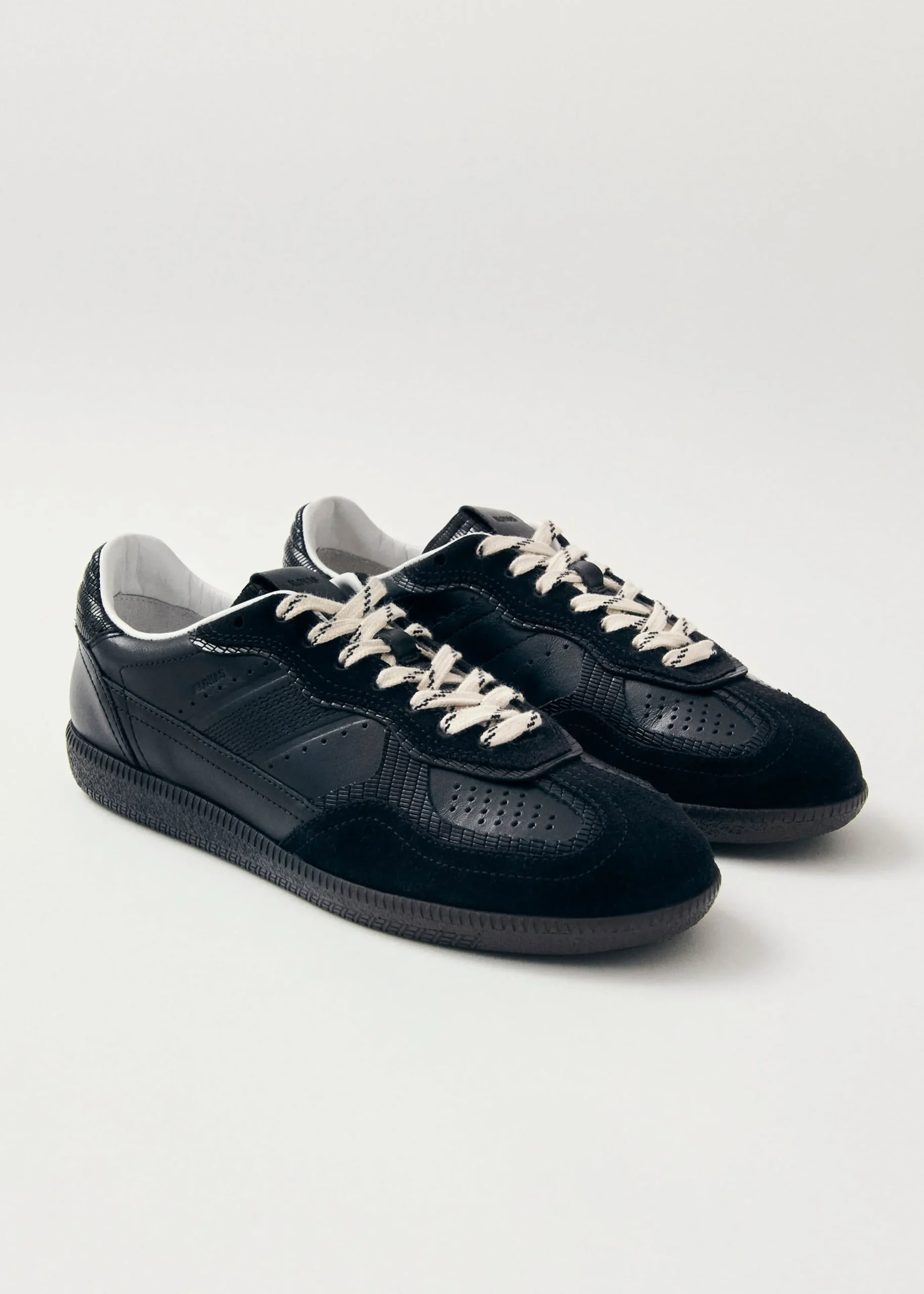 Tb.490 Rife Indo Black Leather Sneakers